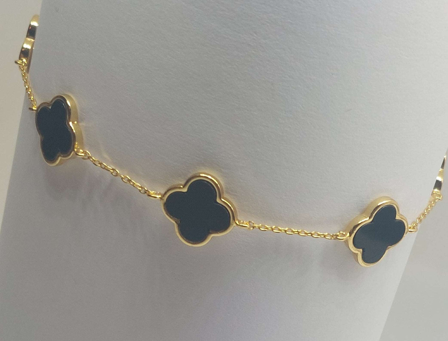 Black Quatrefoil Anklet
